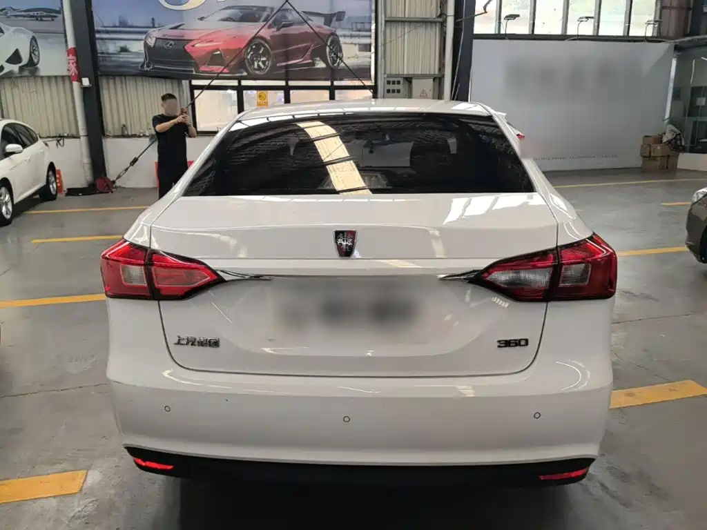 Roewe 360 — миниатюра 6