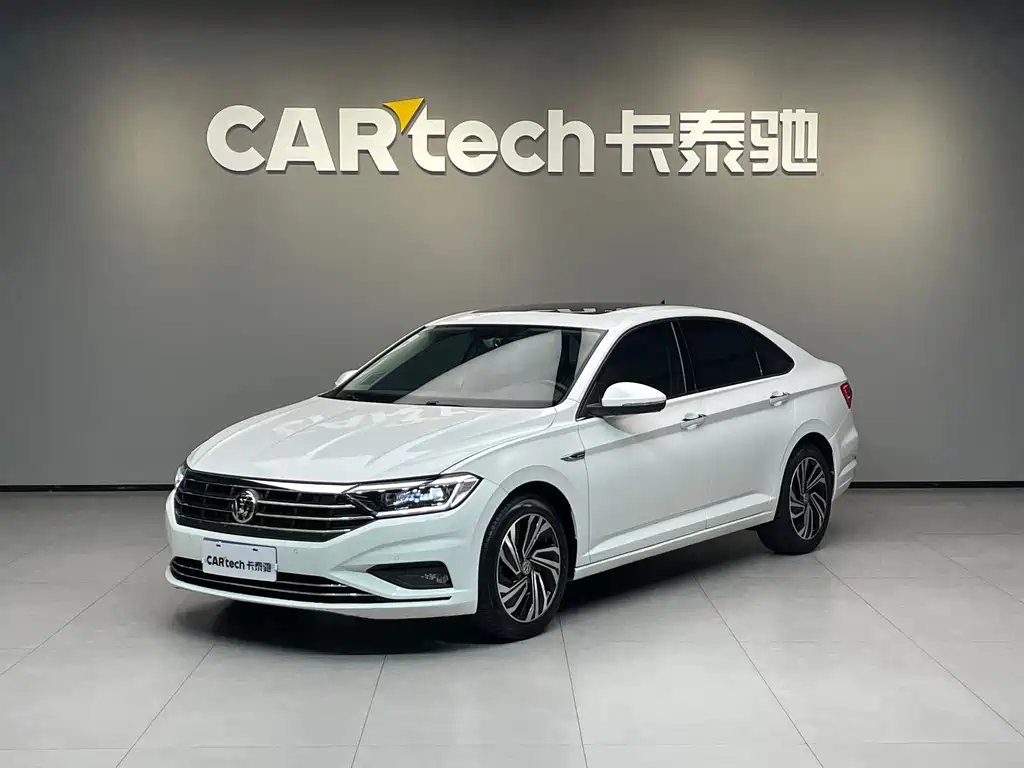Volkswagen Sagitar 2021