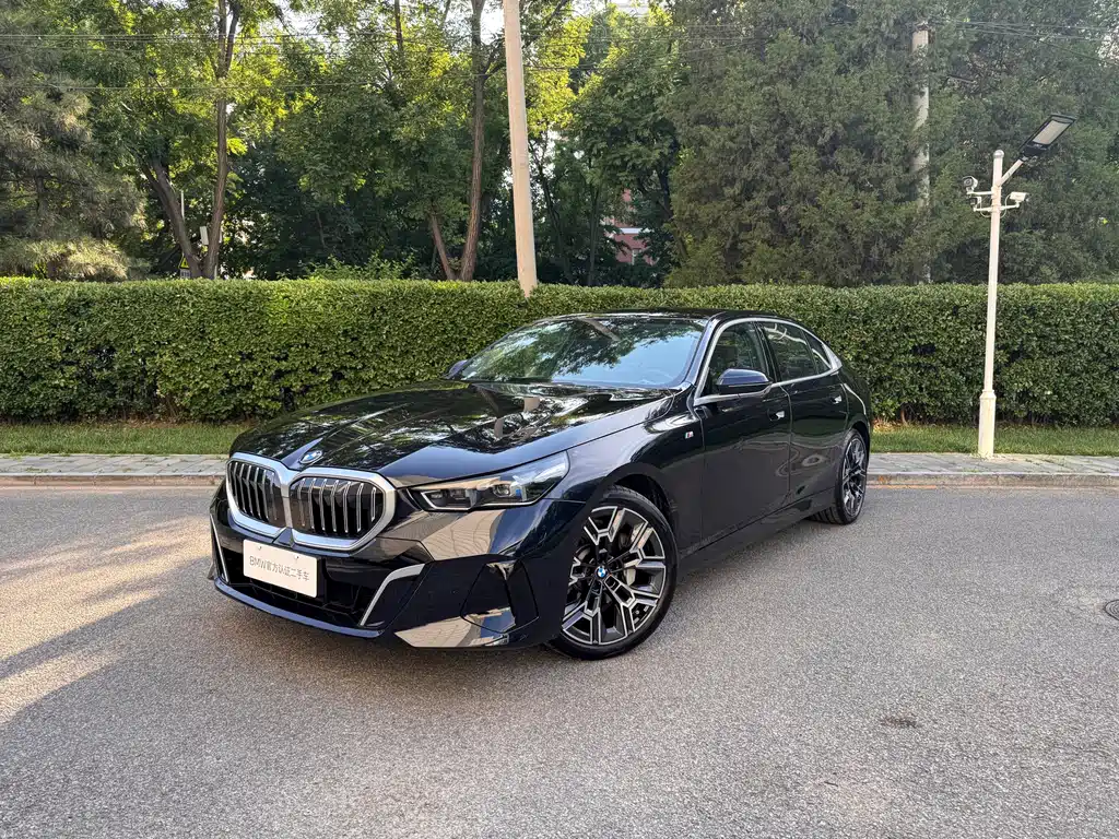 BMW 5 Series 5 2025 530Li Premium M Sport