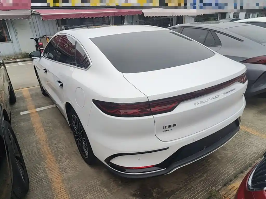 BYD Han — миниатюра 5