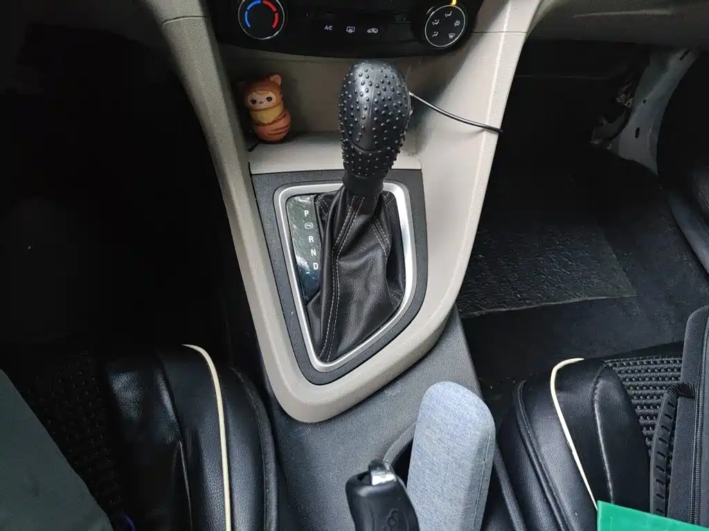 Buick Excelle — миниатюра 15