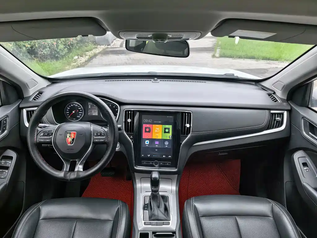 Roewe RX5 — миниатюра 13