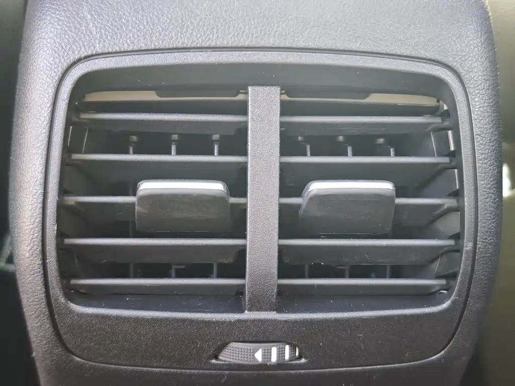 Ford Escape — миниатюра 15