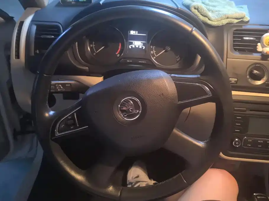 Skoda Fabia — миниатюра 15