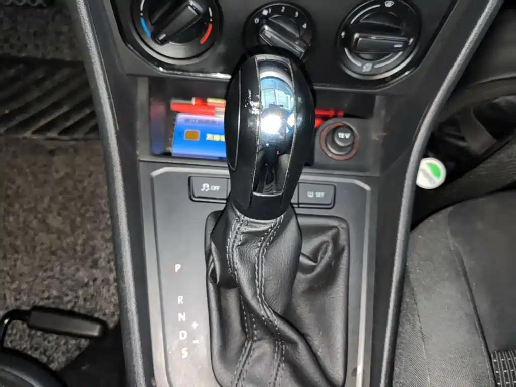 Volkswagen Lavida — миниатюра 14
