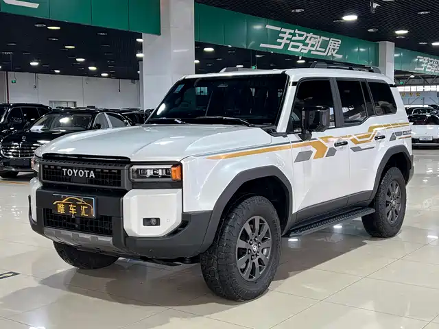 TOYOTA PRADO 2025