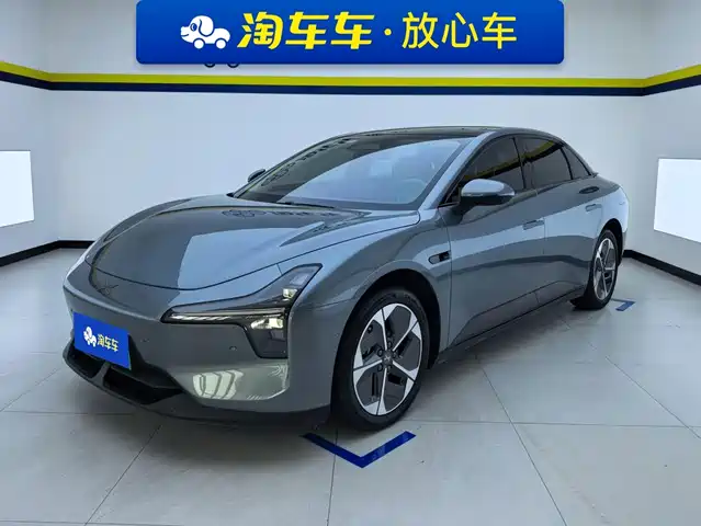 2025 Xpeng Mona M03