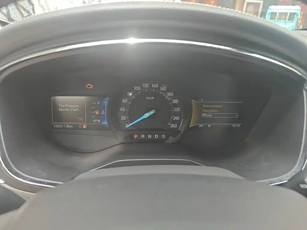 Ford Taurus — миниатюра 12