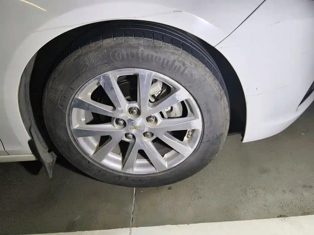 Chevrolet Malibu — миниатюра 8