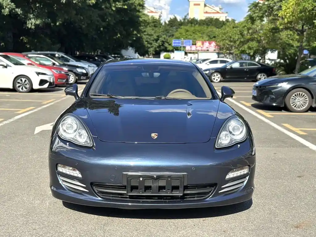 Porsche Panamera 2010 Panamera 3.6L