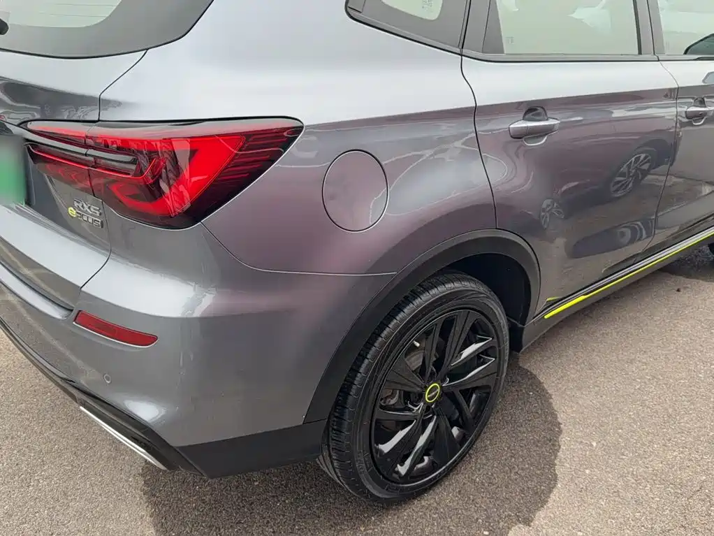 Roewe RX5 New Energy — миниатюра 6