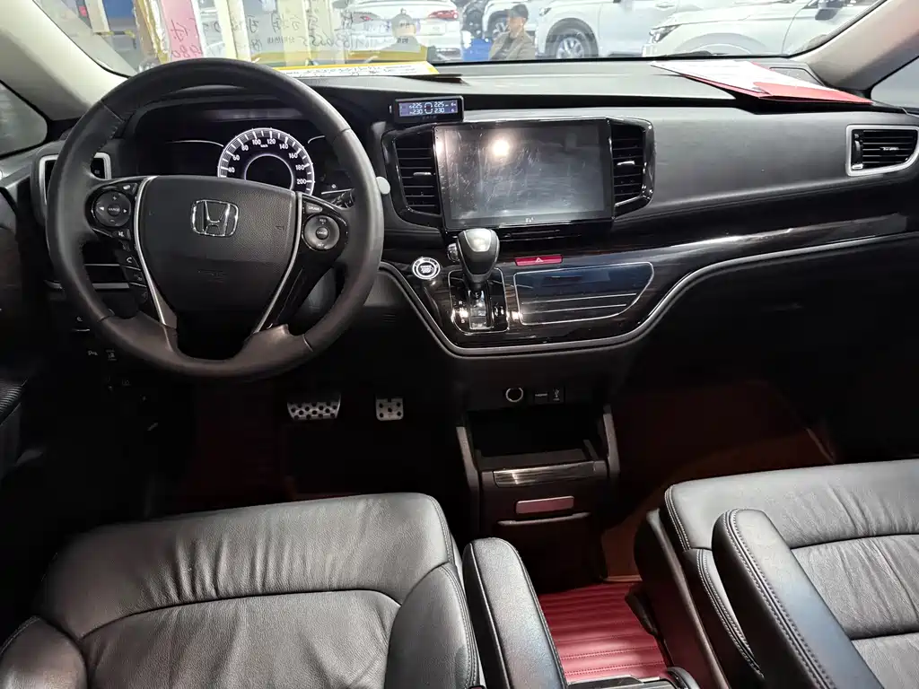 Honda Odyssey — миниатюра 12