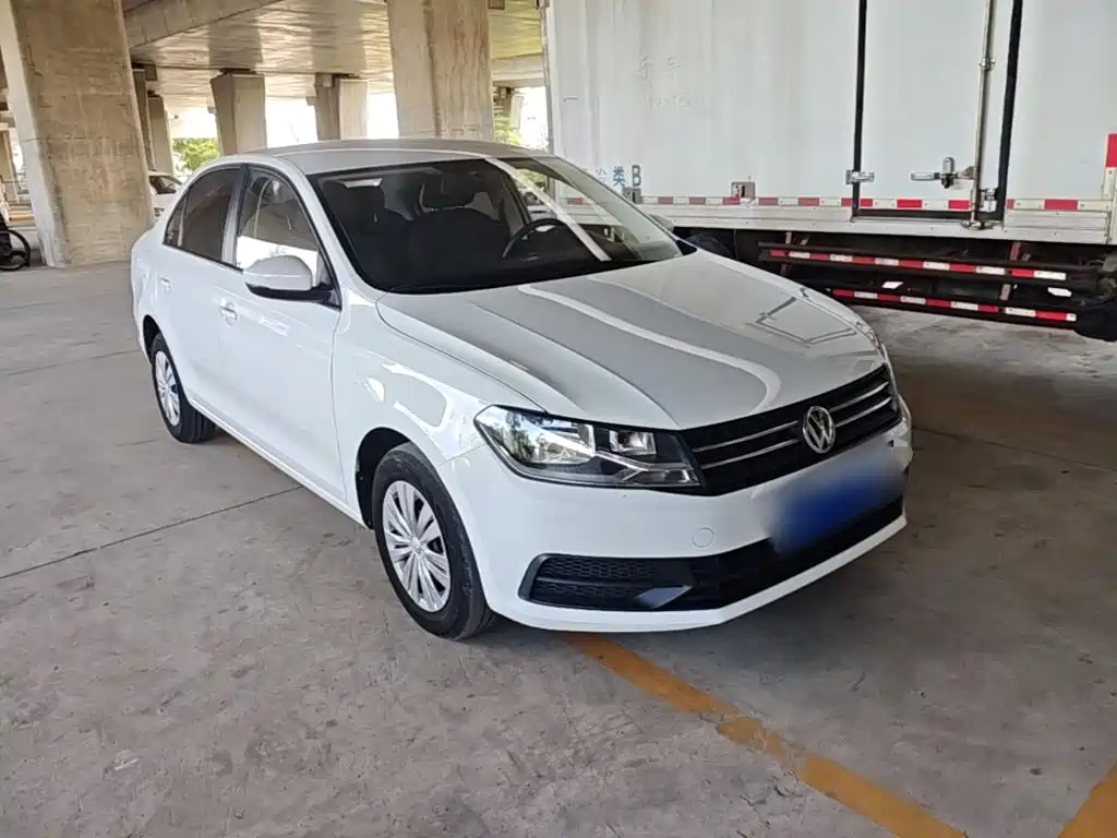 Volkswagen Santana — миниатюра 4