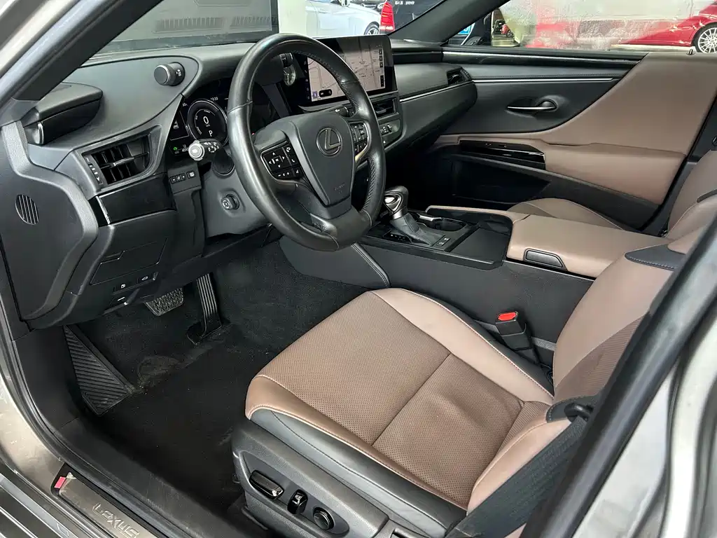 Lexus ES — миниатюра 10