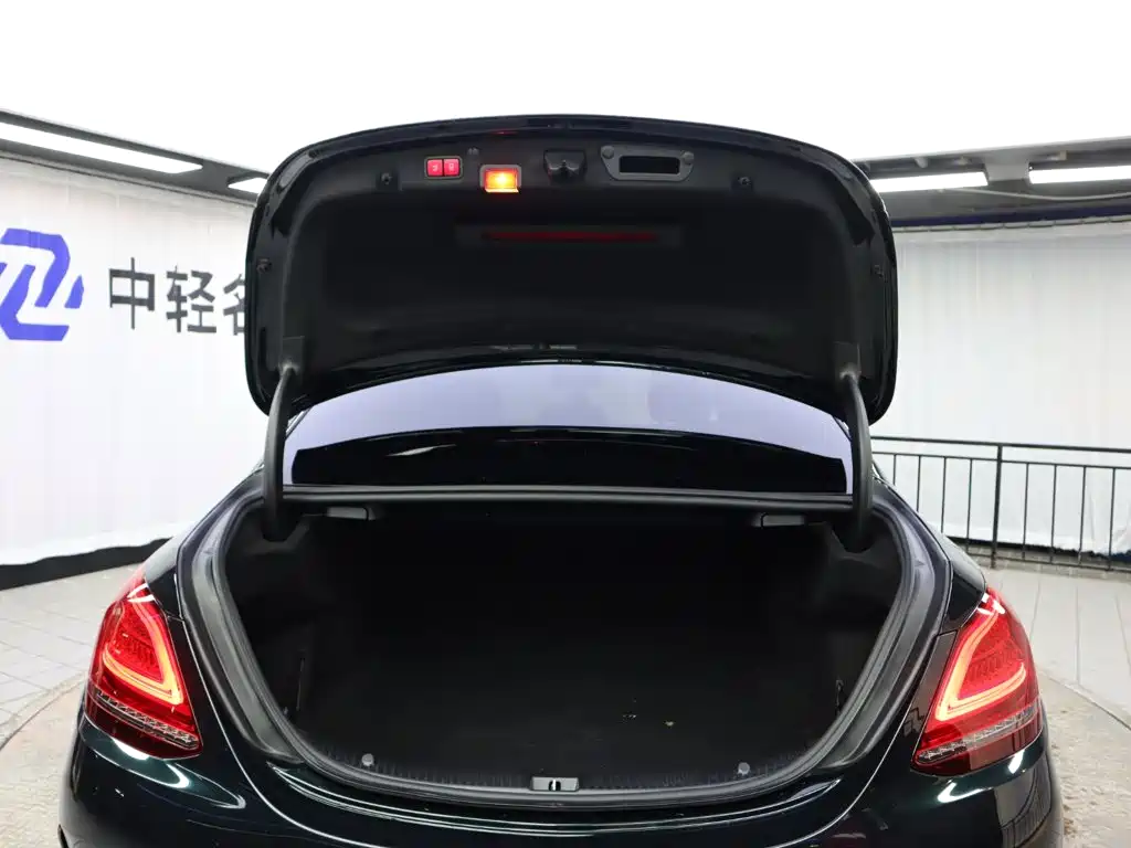 Mercedes-Benz C-Class AMG — миниатюра 24