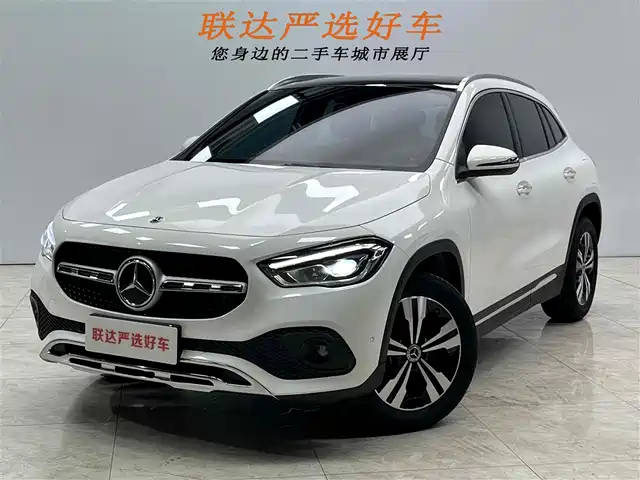 MERCEDES-BENZ  GLA 2021