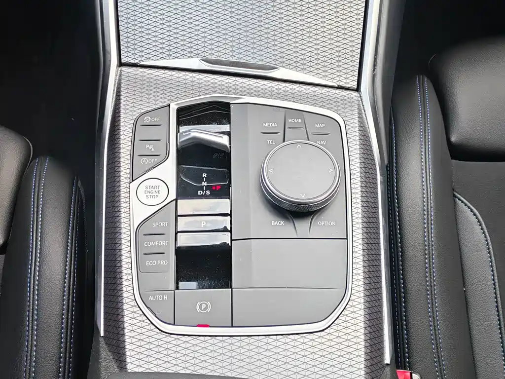 BMW M240i — миниатюра 15
