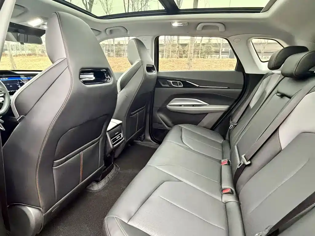 CHANGAN CHANGAN AUCHAN Z6