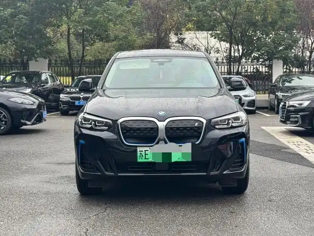 BMW iX3 2022 Lead