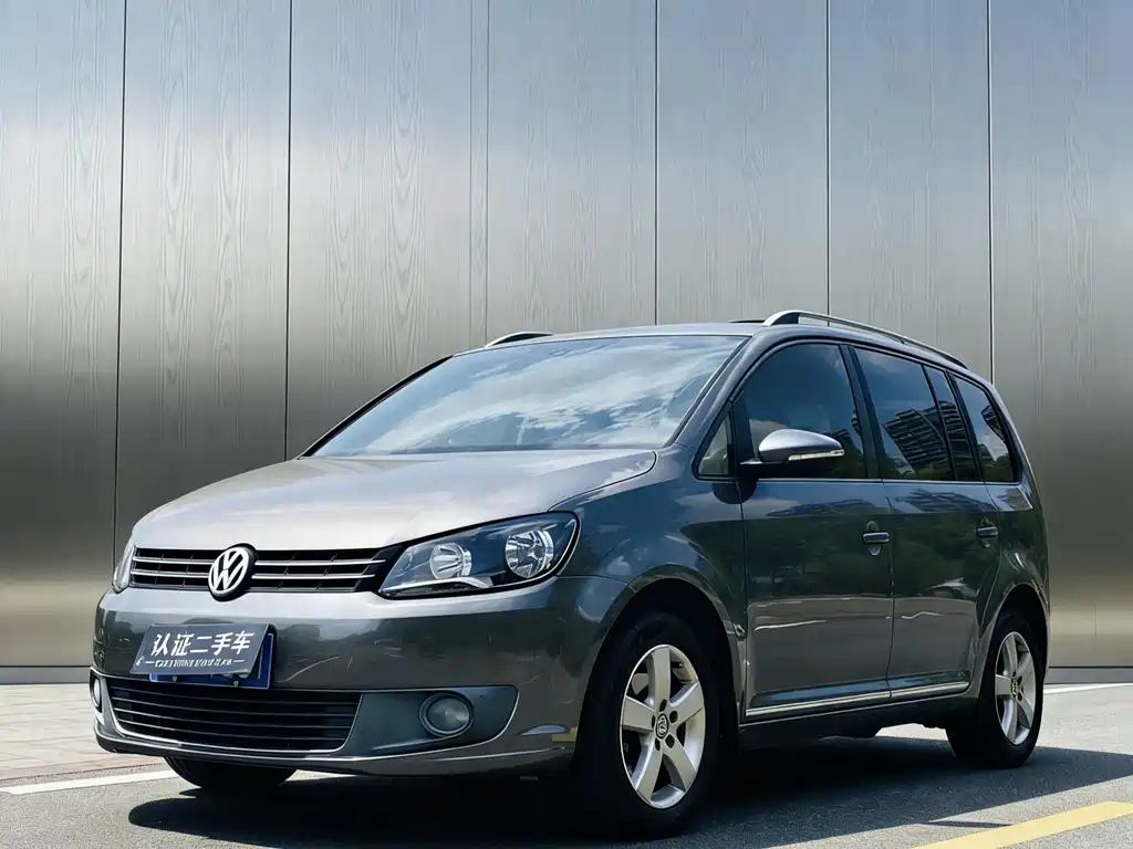 Volkswagen Touran 2013