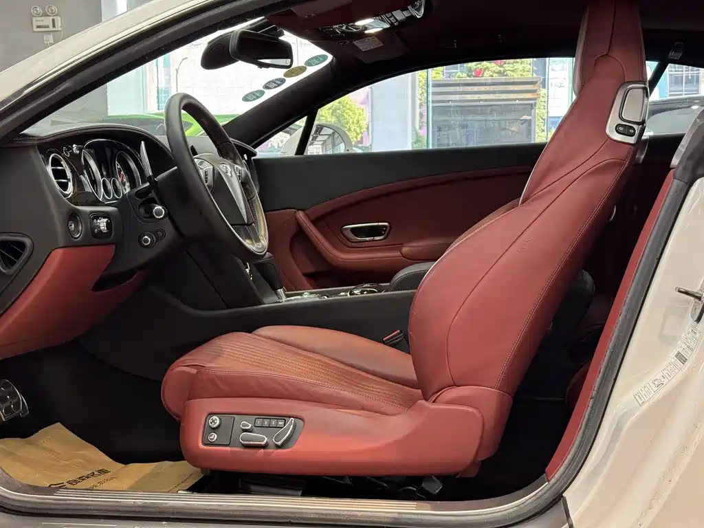 Bentley Continental — миниатюра 14