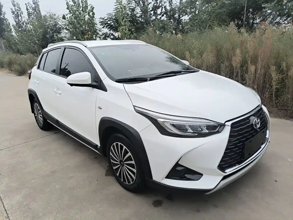 Toyota Yaris L — миниатюра 4