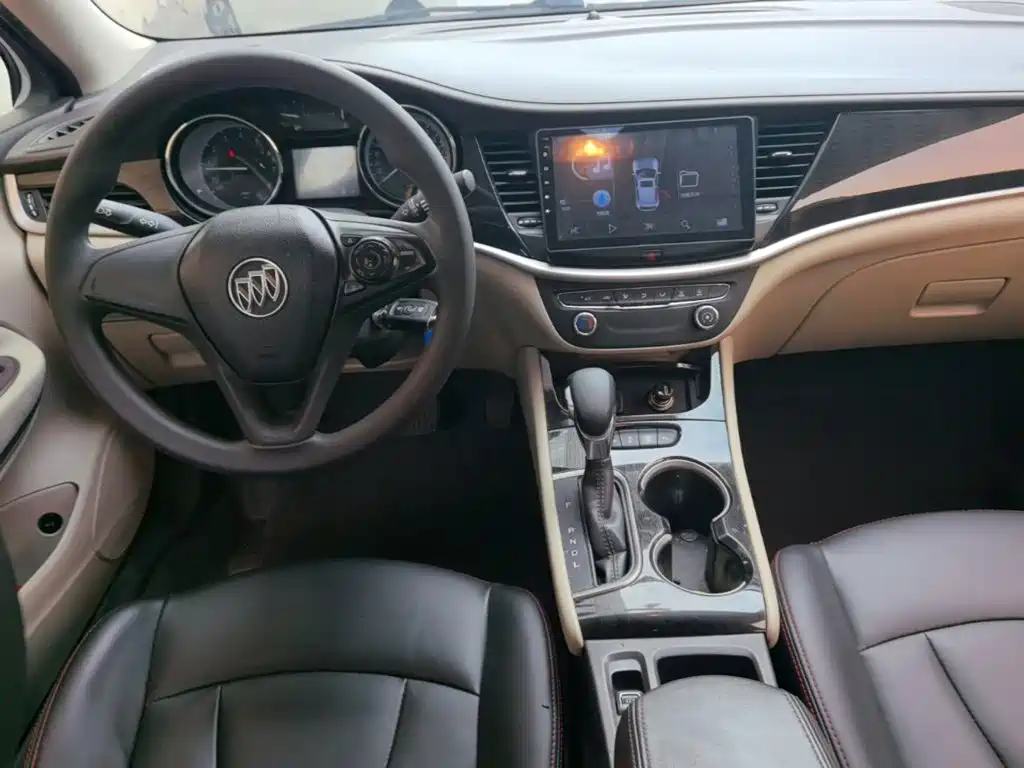 Buick Verano — миниатюра 10