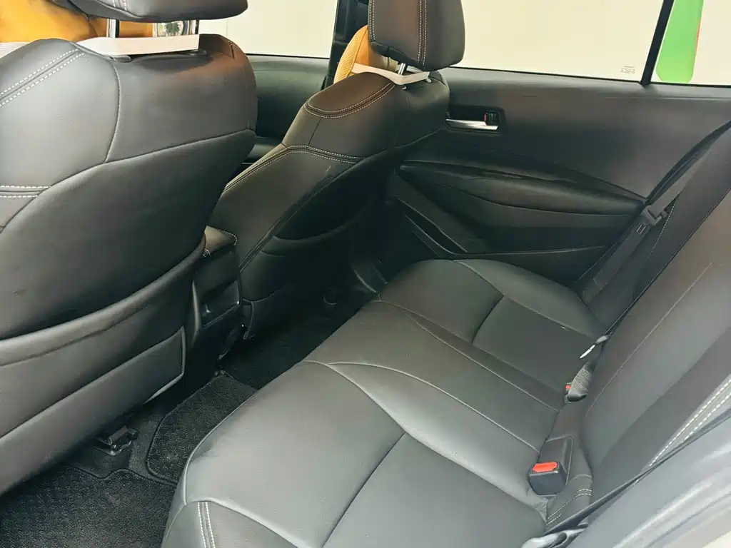 Toyota Corolla — миниатюра 10