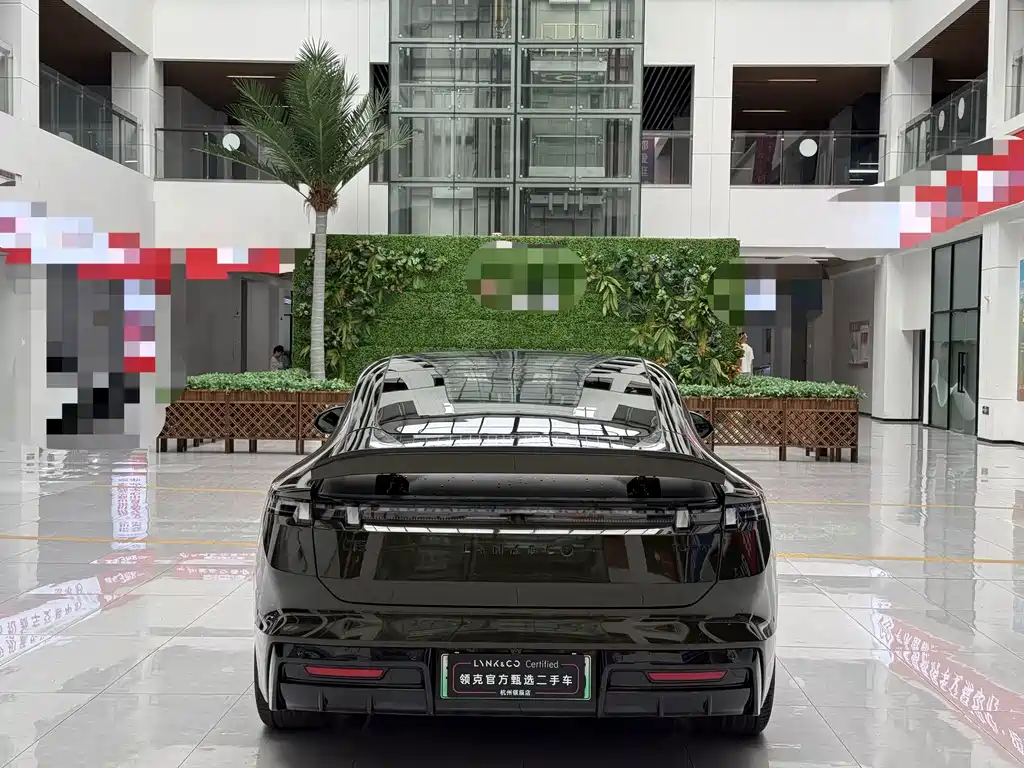 Lynk & Co 10 — миниатюра 14