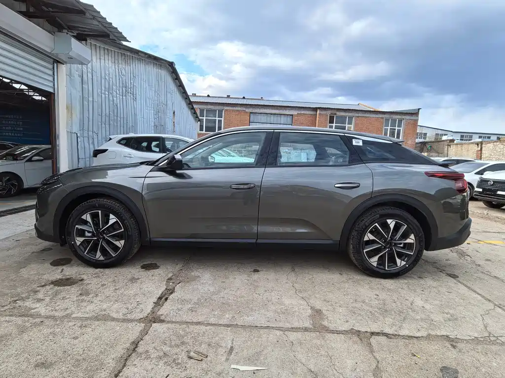 Citroen C5 X 2025 1.6T