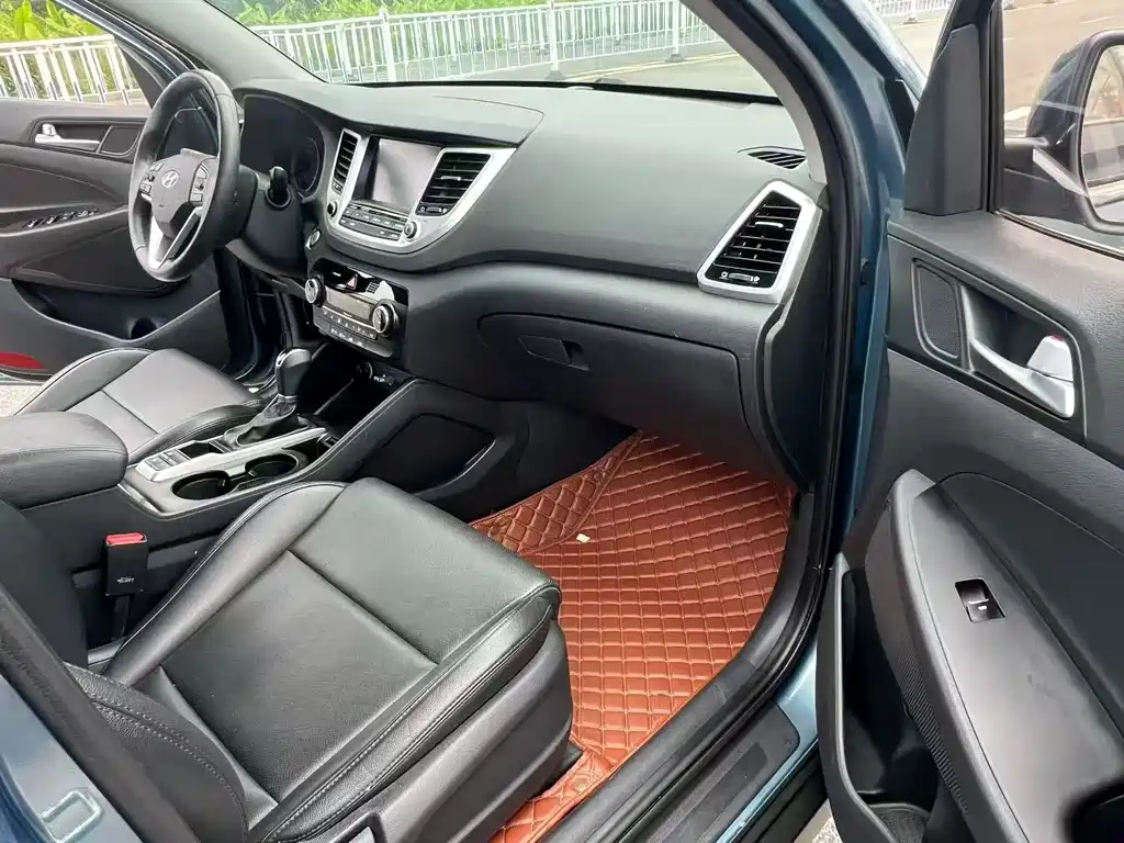 Hyundai Tucson — миниатюра 7