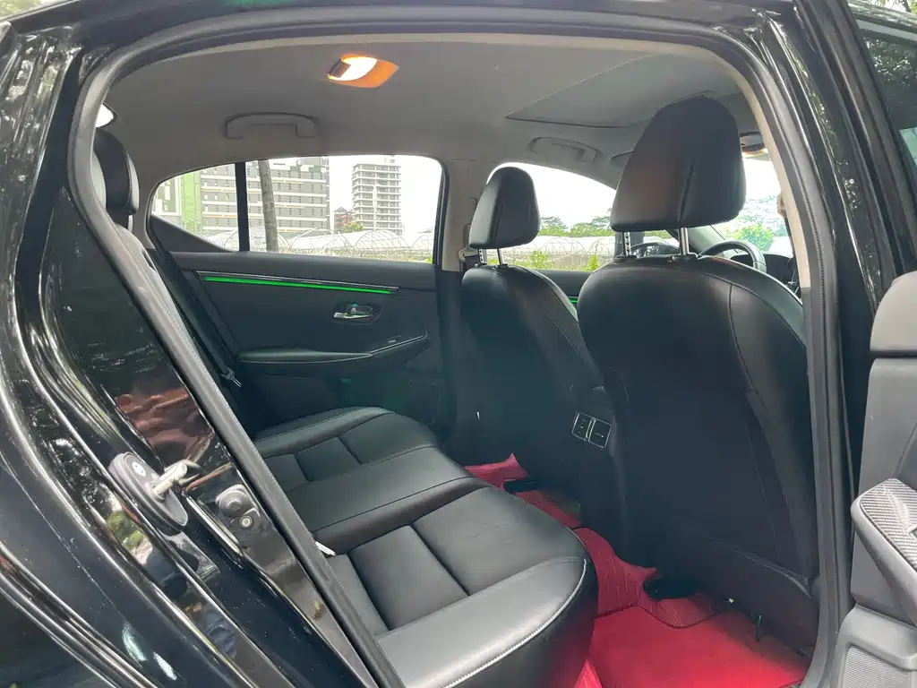 Nissan Sylphy — миниатюра 9