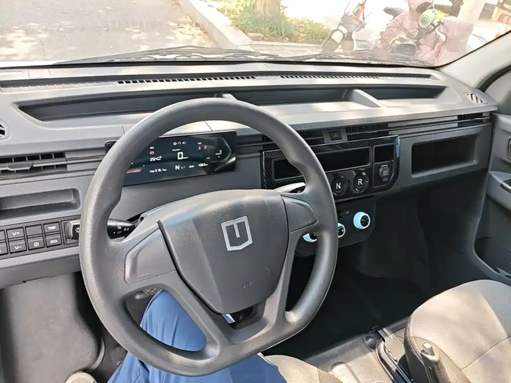 Yuan Cheng Yuan Cheng Xingxiang F1E — миниатюра 10