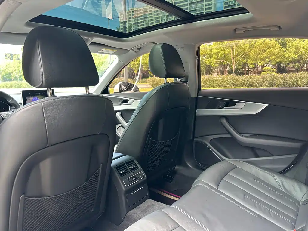 Audi A4L — миниатюра 10