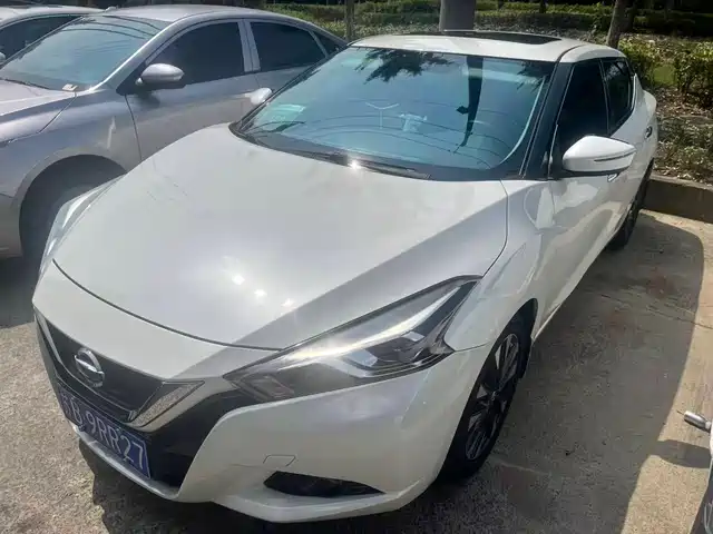 Nissan Bluebird