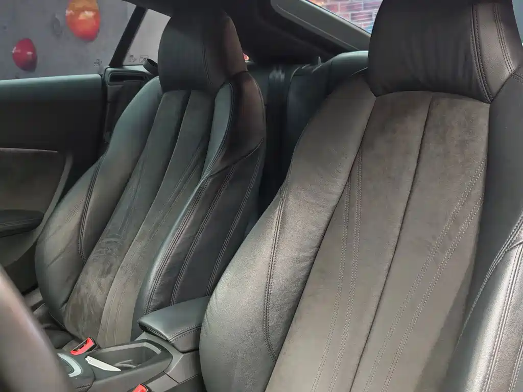 Audi TT — миниатюра 9