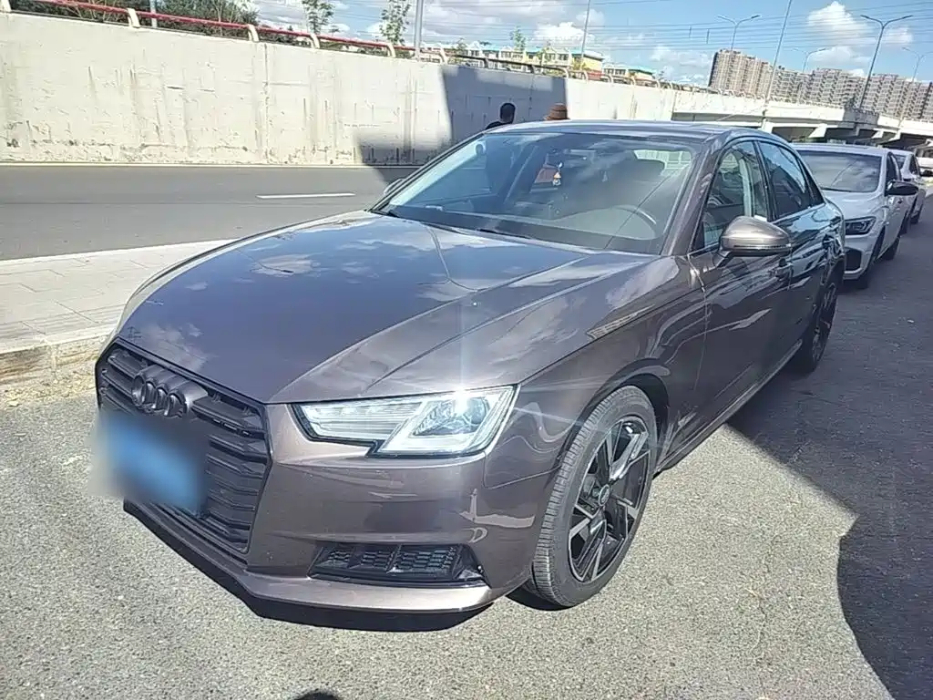 Audi A4L — миниатюра 2