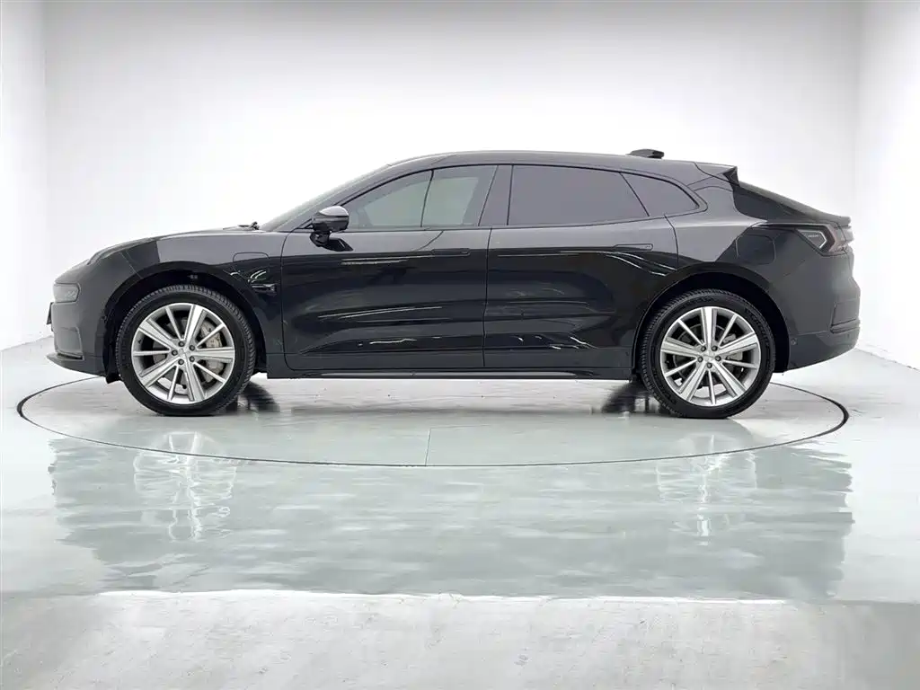 ZEEKR EXTREME KRYPTON 001