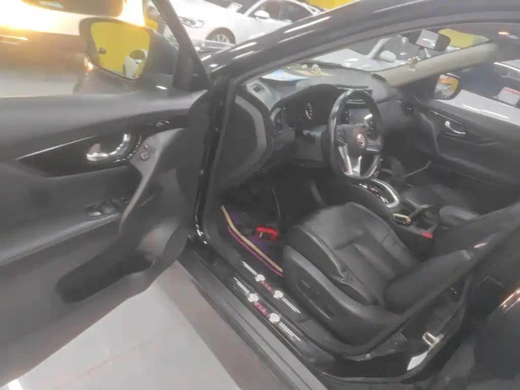 Nissan X-Trail — миниатюра 16