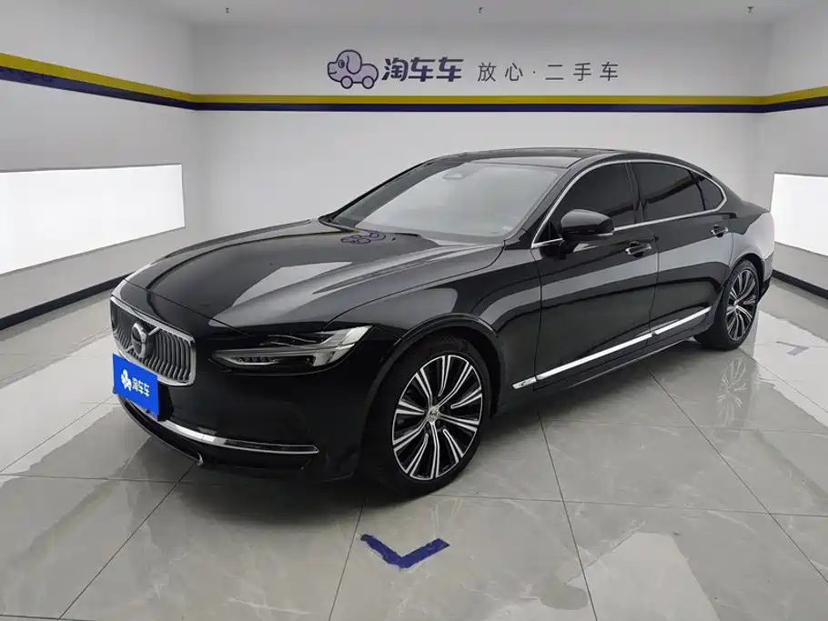 Volvo S90 2023 B5 Luxury