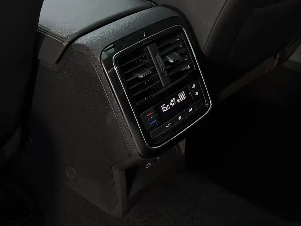 Volkswagen Passat 2020 330TSI Elite VI