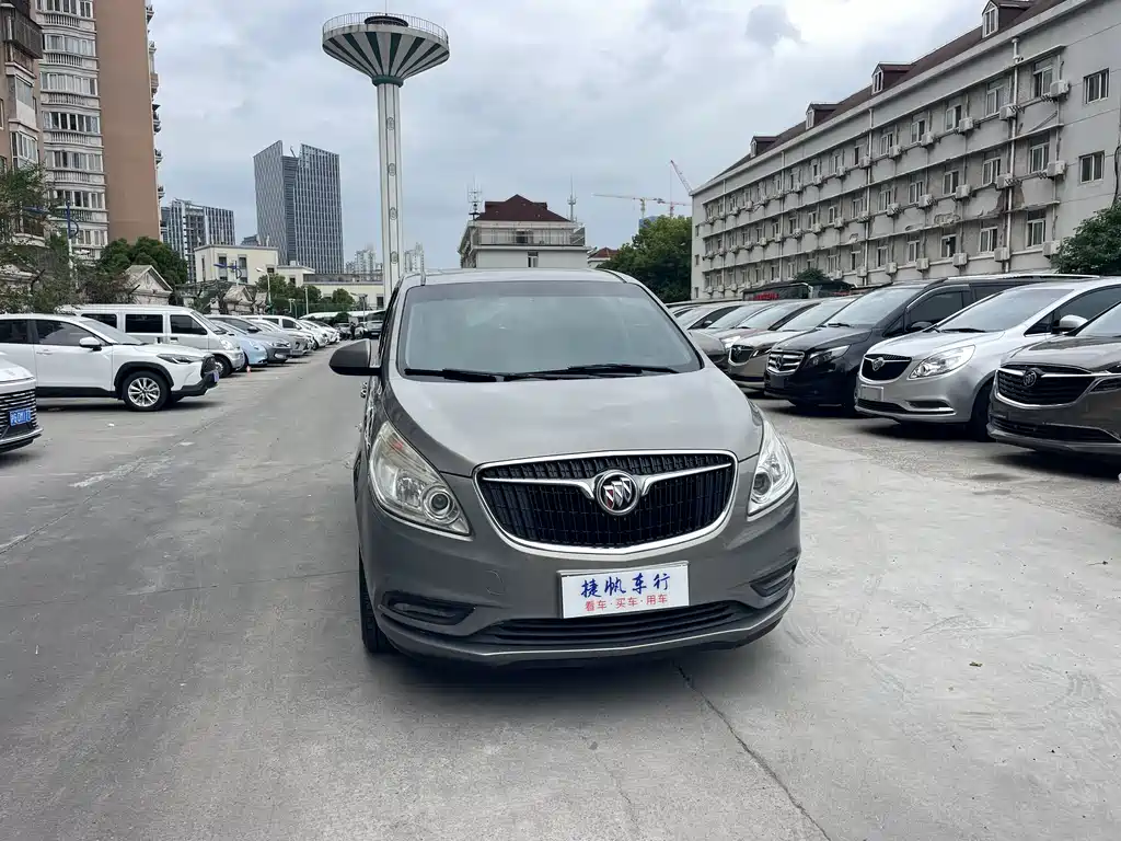Buick GL8 2017 25S Luxury V