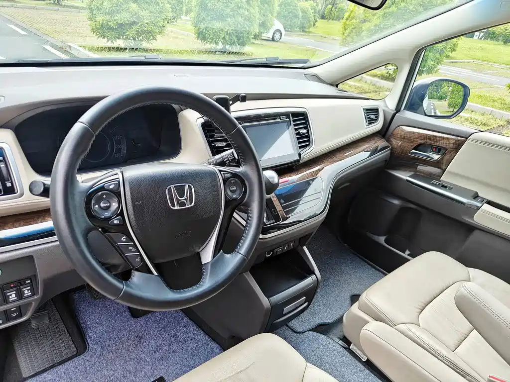 Honda Odyssey — миниатюра 12