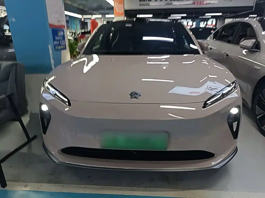 NIO ET5 — миниатюра 3