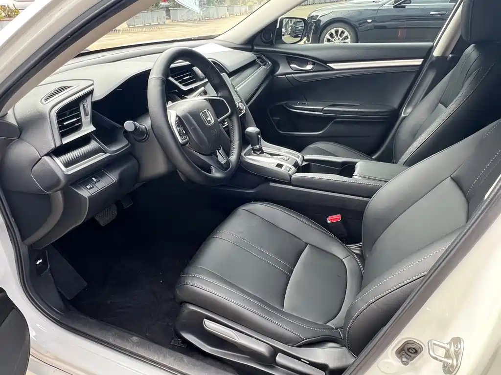 Honda Civic — миниатюра 3