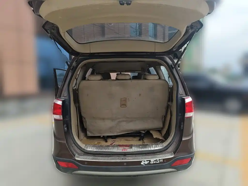 Baojun 730 2014 1.5L MT Comfort ESP 7 мест