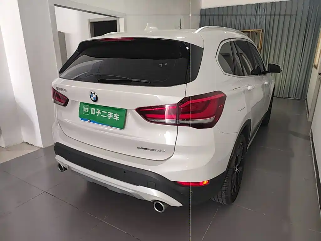 BMW X1 — миниатюра 7