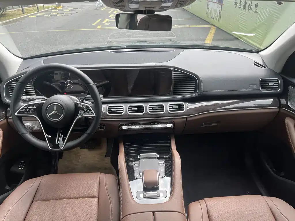 Mercedes-Benz GLE (Import) — миниатюра 4