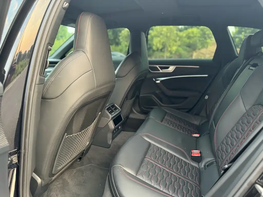 Audi RS 6 2022 RS 6 4.0T Avant