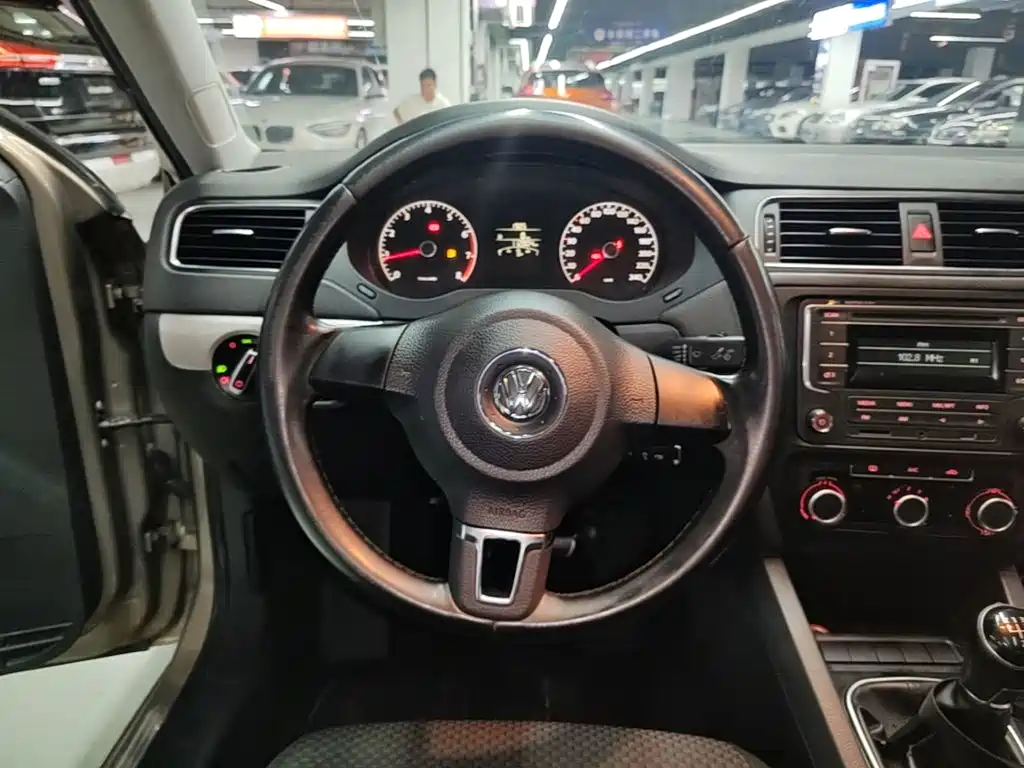 Volkswagen Sagitar — миниатюра 11